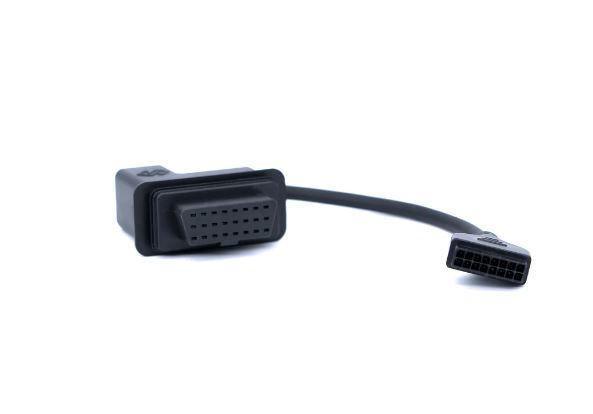 Laden Sie das Bild in Galerie -Viewer, A durable OBD2 Splitter Unlock Cable by GDP Tuning, designed for 2018+ 6.7L Cummins engines. The cable showcases high-quality connectors, the GDP logo, and an easy-to-use design.
