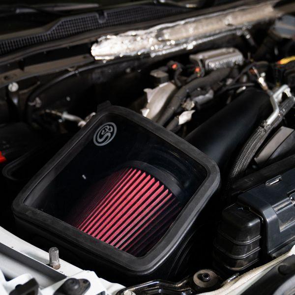 Chargez l&#39;image dans la visionneuse de la galerie, 2020 Chevy Silverado/GMC Sierra 6.6L L5P Duramax Cold Air Intake by S&amp;B Filters
